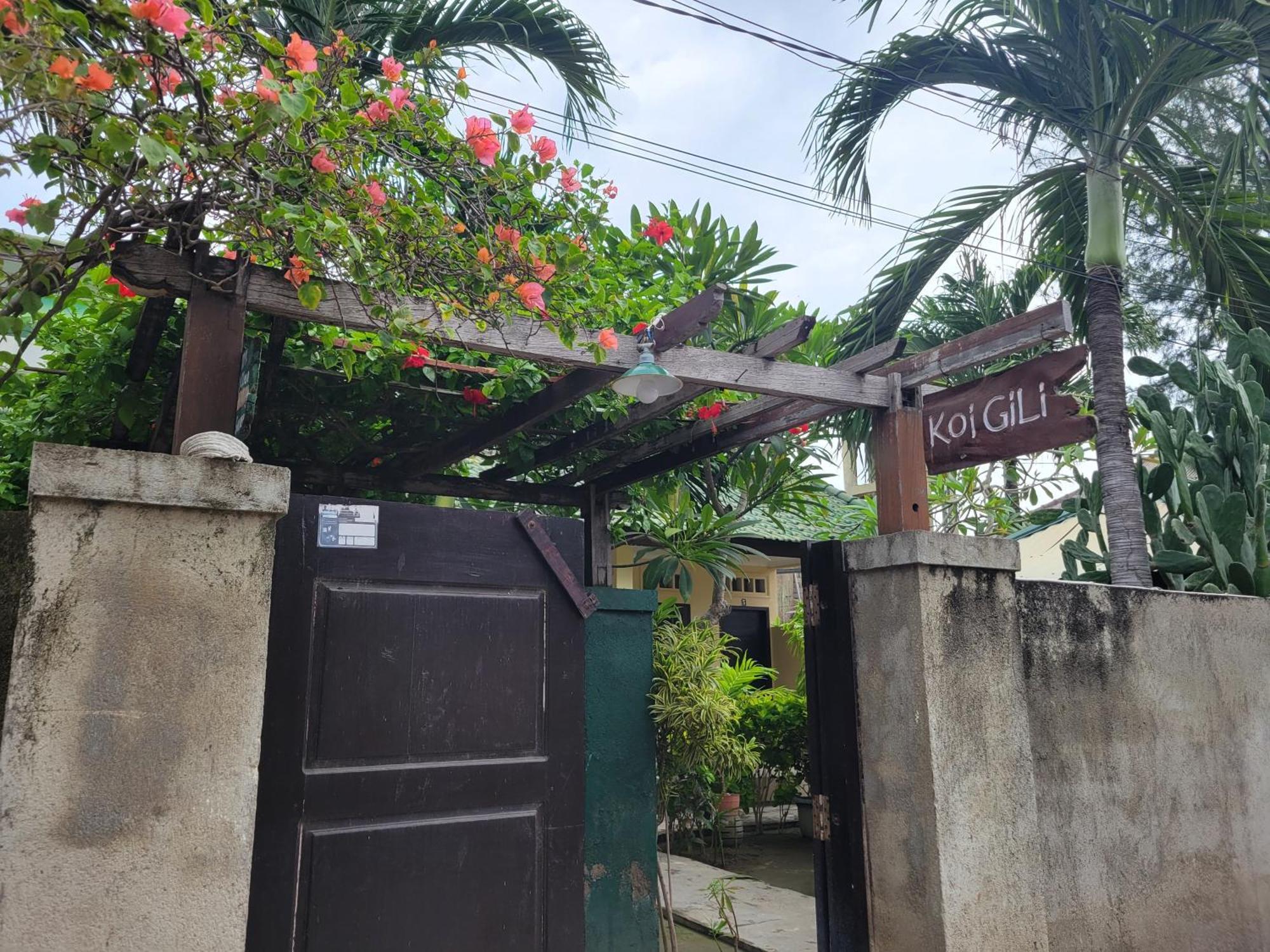 Koi Gili Guest House ギリ・トラワンガン エクステリア 写真