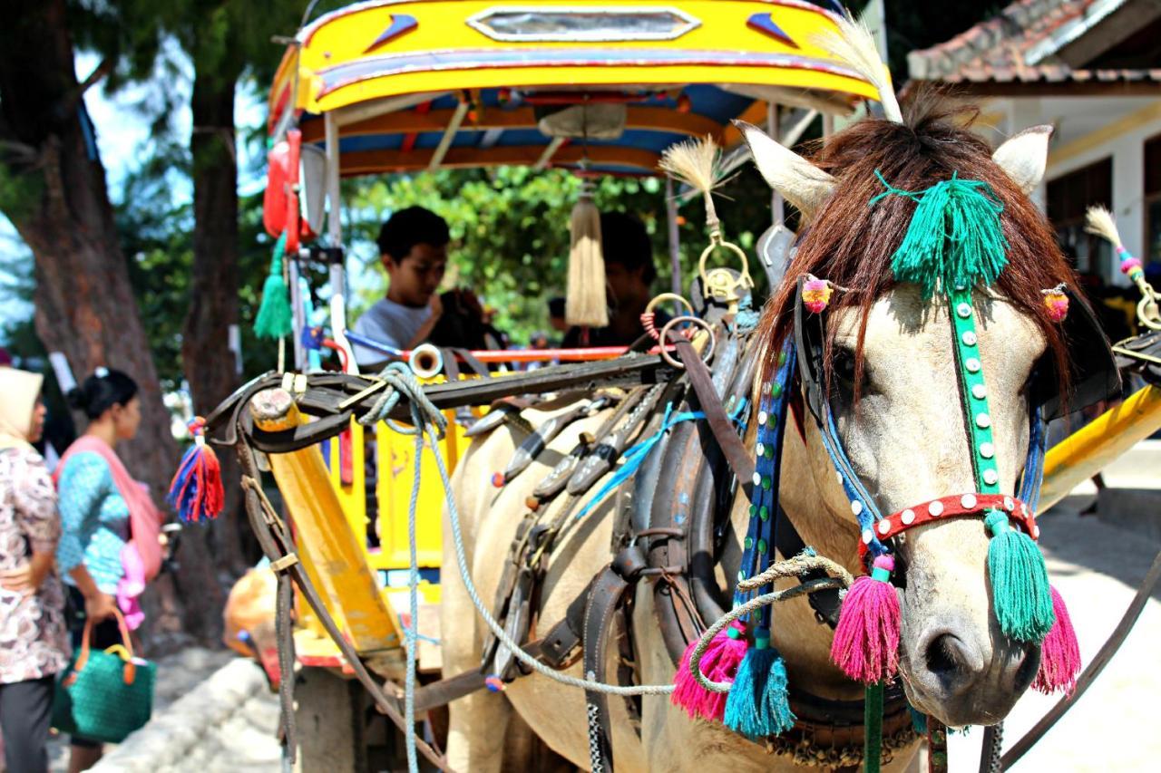 Koi Gili Guest House ギリ・トラワンガン エクステリア 写真