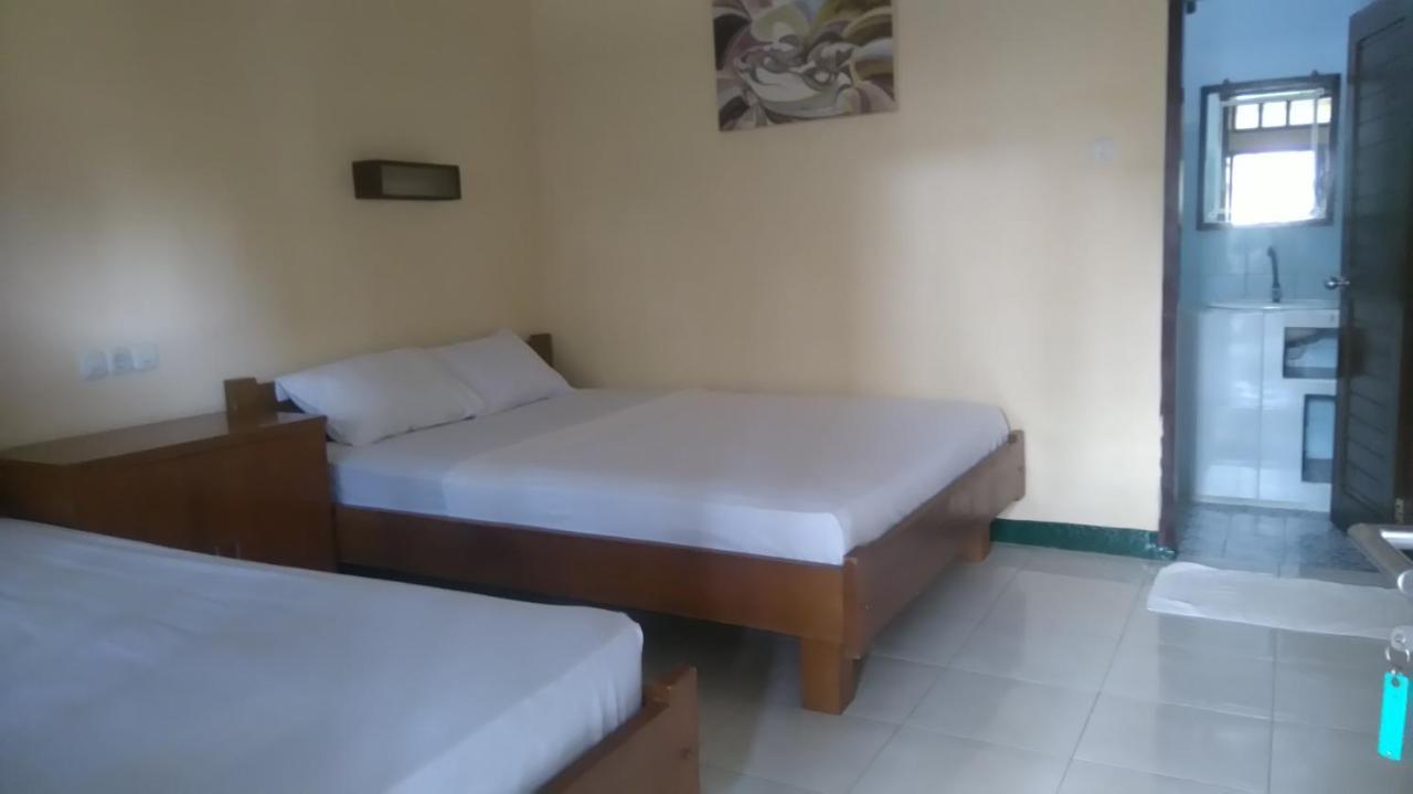 Koi Gili Guest House ギリ・トラワンガン エクステリア 写真