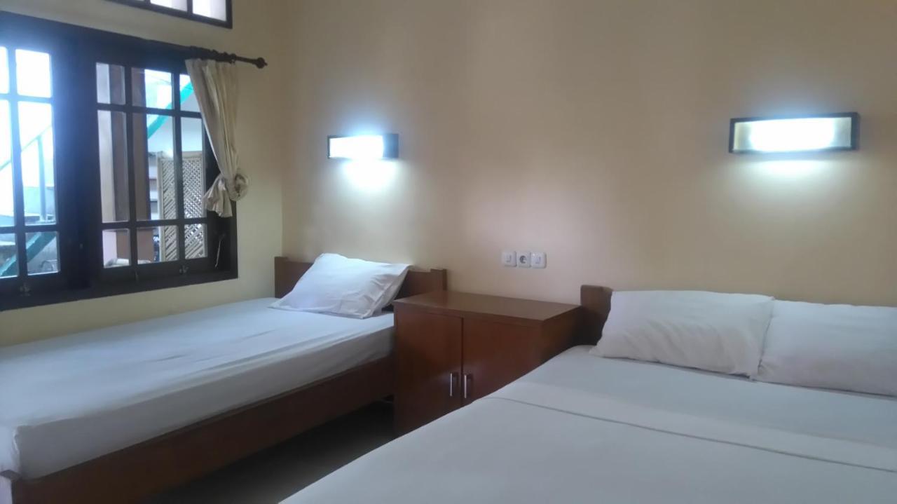 Koi Gili Guest House ギリ・トラワンガン エクステリア 写真